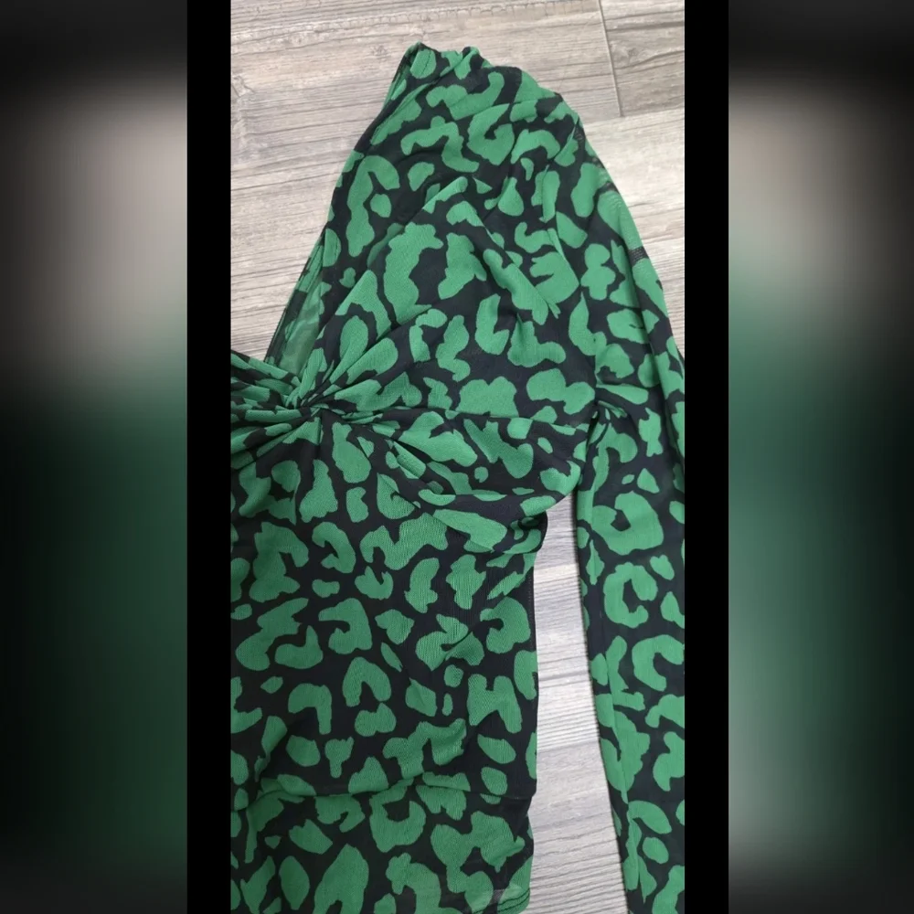 Michael Costello Green Animal Print One-Shoulder Bodysuit - Picture 6 of 9